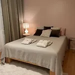 Relaxing City Flat With Sauna